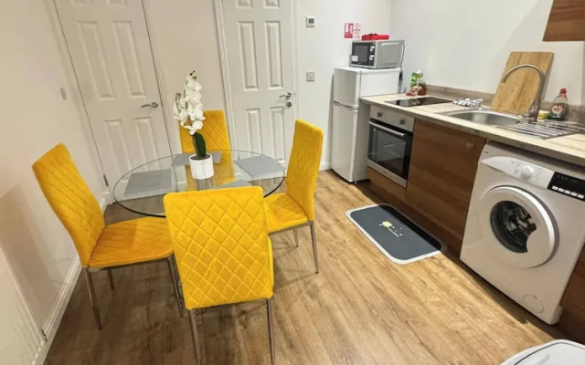 Room-216 High Street Abroath