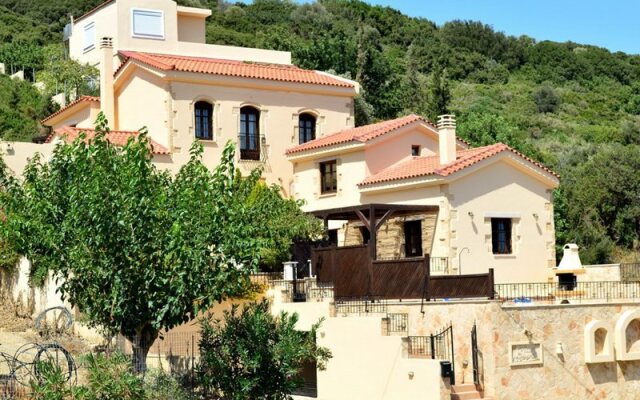 Villa Sevi Bella with Private Swimming Pool