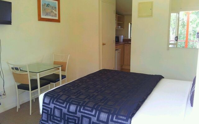 Avondale Motor Inn