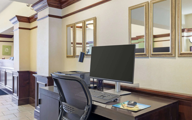 Sleep Inn & Suites Danville Hwy 58