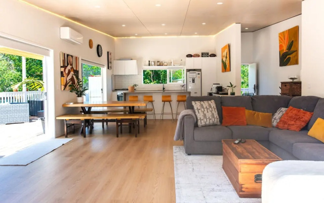 La Maison Soleil with heated Swim Spa