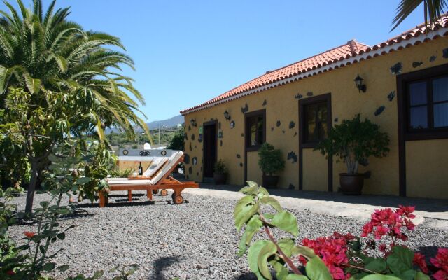 Casa Rural Medel by Isla Bonita
