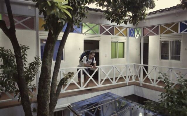 Tropica Hostel