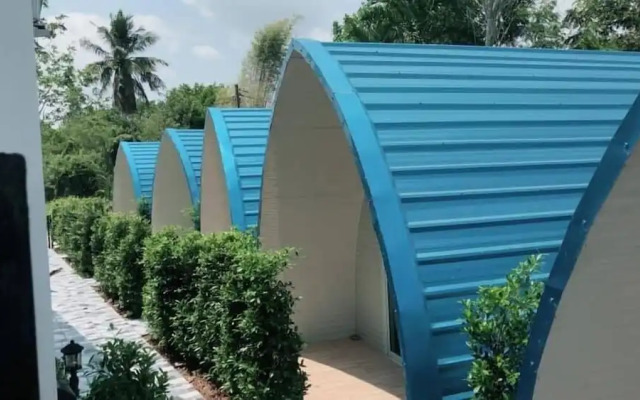 Inboxhome resort