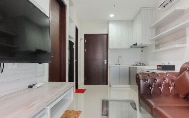 Modern Look 1BR at Brooklyn Alam Sutera Apartment