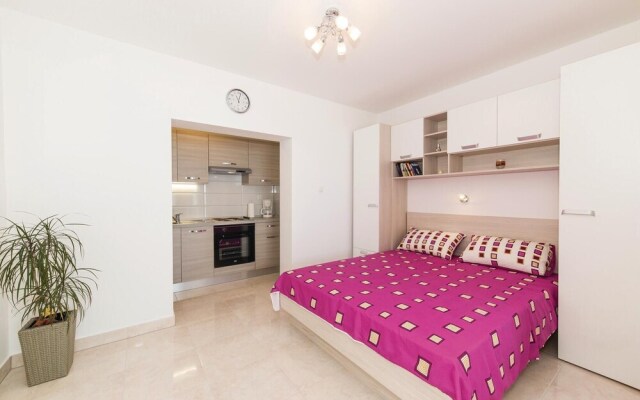 Nice Home in Kastel Kambelovac With Wifi and 0 Bedrooms