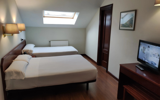 Hotel Compostela Vigo