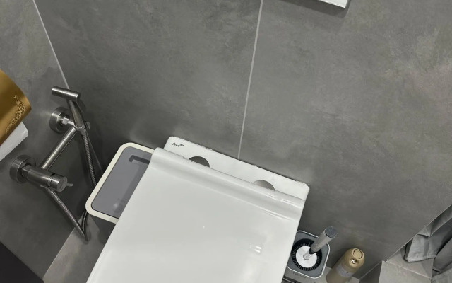 Первомайский