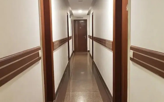 Arina Inn