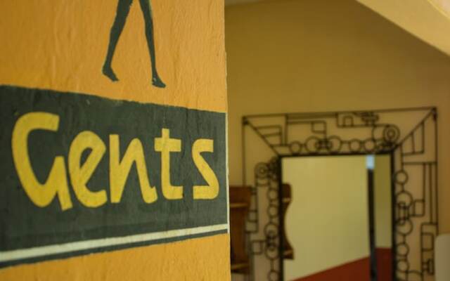 Jollyboys Camp - Hostel