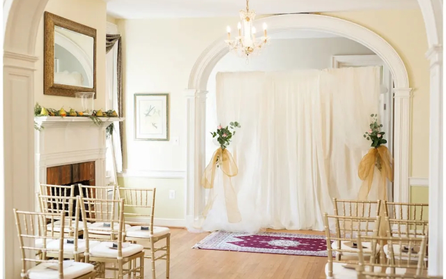 Ironclad Inn & Bourbon Room