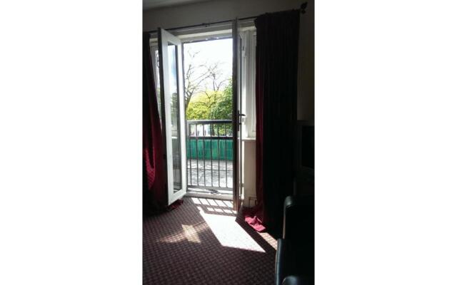 Arinza Apartments