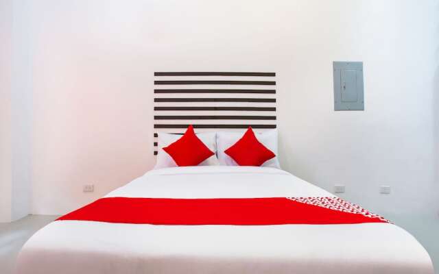 Jardin Suites by OYO Rooms