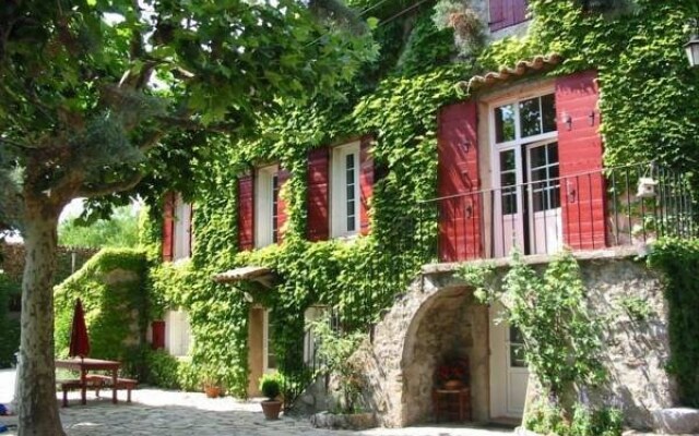 B&B Aux Terres Rouges