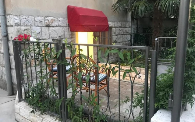 One bedroom apartment