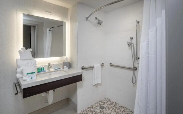 Quality Inn Civic Center