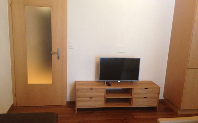 Spacious Apartment in Riederalp near Ski Trail – Guest Rooms – Riederalp