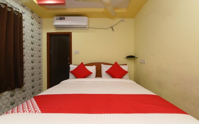 B Square Inn By OYO Rooms