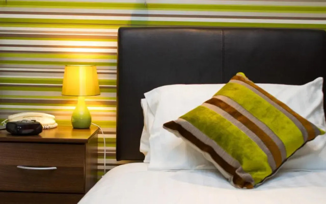 Gwesty Minffordd Hotel