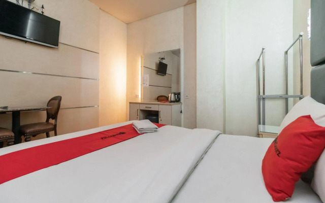 Mirah Hotel