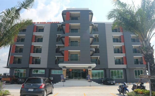 PJ PLACE  Service Apartment