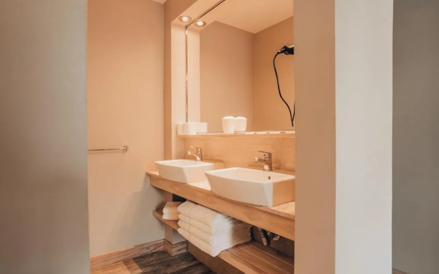 Hotel EcoSki by bund