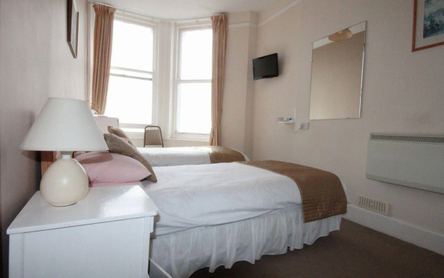 Marine Parade Hotel