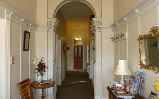Hazel House Boutique Bed & Breakfast