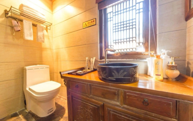 He Mu Ju Inn Zhongyi Branch
