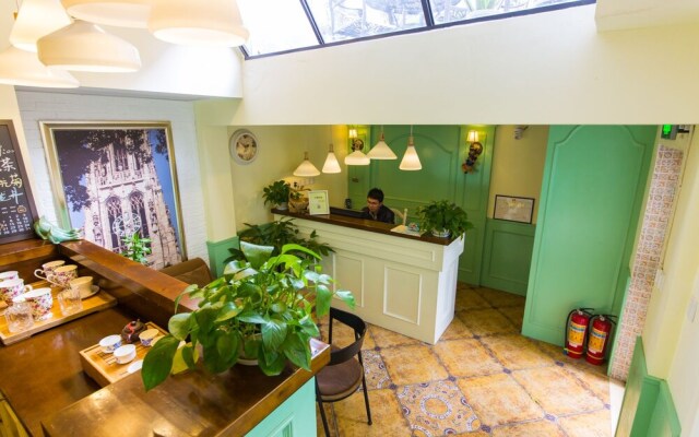 Zhigao Yue Shu Jin Li Guest House