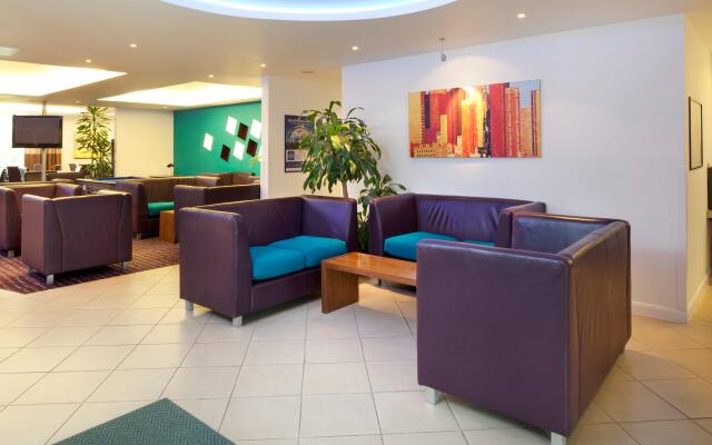 Holiday Inn Express Cambridge, an IHG Hotel