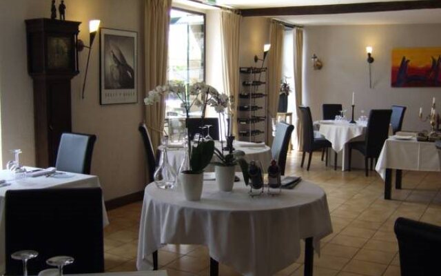 Hôtel Restaurant La Bastide