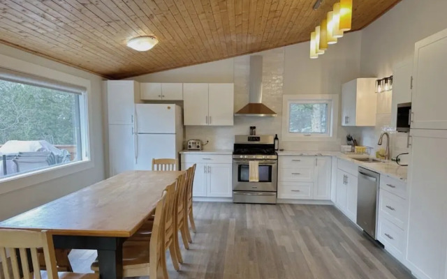 Canmore Alpine Hostel - Alpine Club of Canada