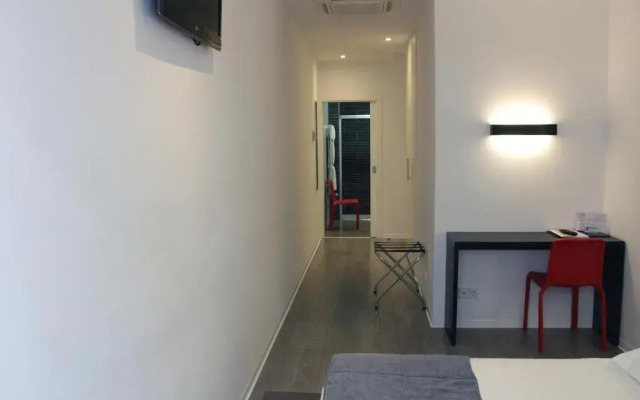 Hotel Lois