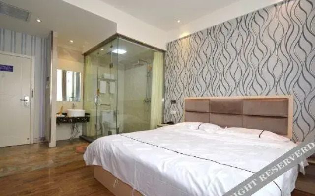 Yijia Express Hotel