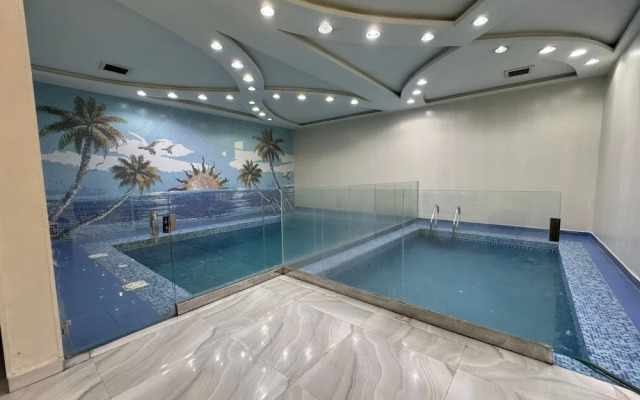 VIP resort chalet 23