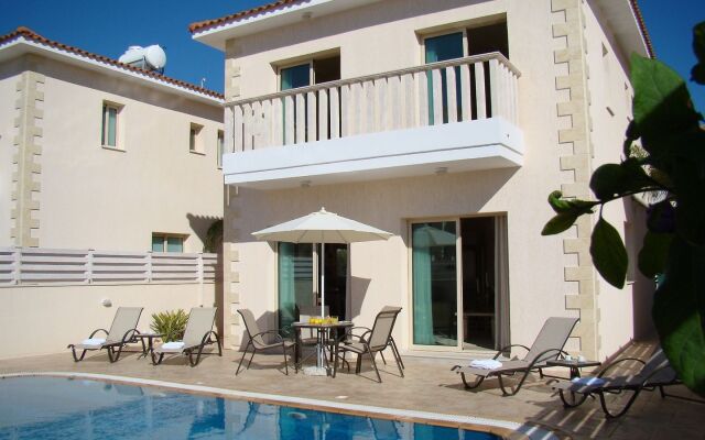 Amadora Luxury Villas