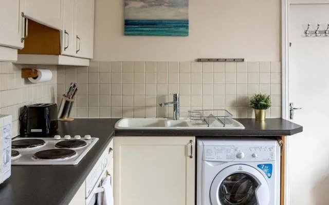 Charleville Road Studio Apartment