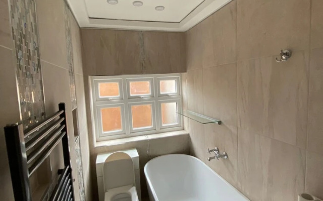 BowChumpHaus - Luxurious 5 Bedroom House - Birmingham