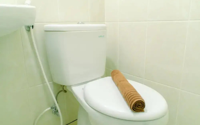 Good Deal 1BR Apartment M-Town Residence near SMS