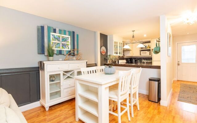 Ocean Glass Inn Condominiums
