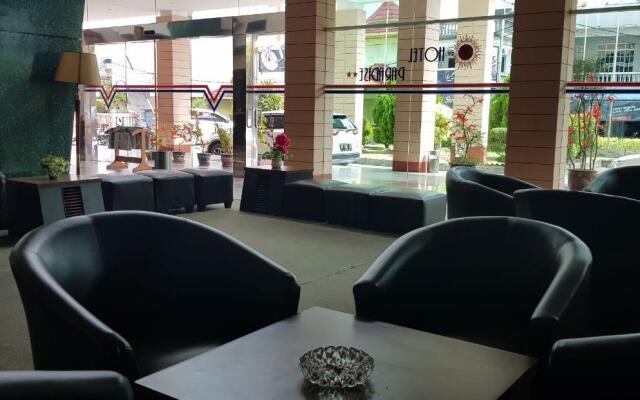 Paradise Hotel