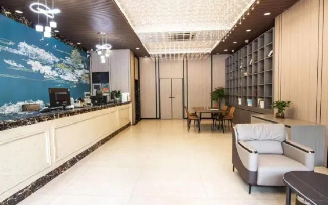 Laiston Hotel Nanning (Wuyi Middle Road, Polytechnic Vocational and Technical College) – Lobby – Nanning
