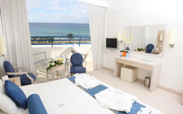 Vrissiana Boutique Beach Hotel