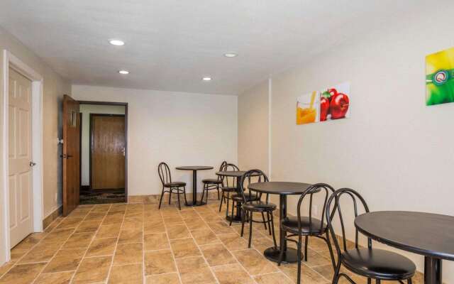 Quality Inn Gillette I-90 East