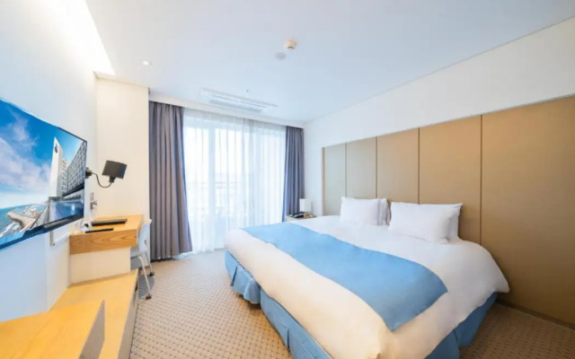 Hotel Whistlelark Jeju