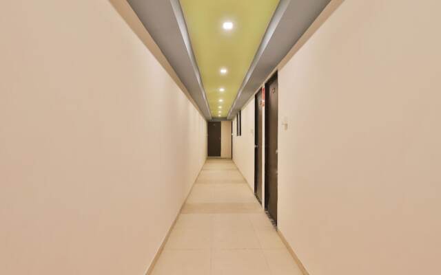 OYO 12182 Hotel Shekhawat Palace