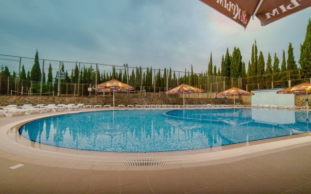 Ателика Горизонт Алушта