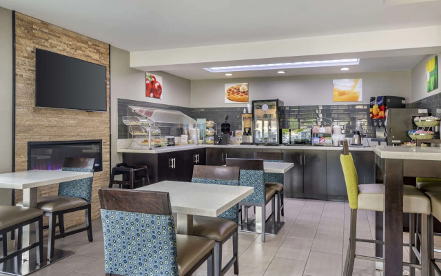 Quality Inn & Suites Athens University Area