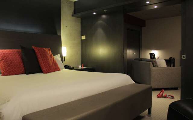 Grand Times Hotel Quebec City Airport